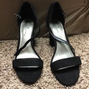 Formal black heels